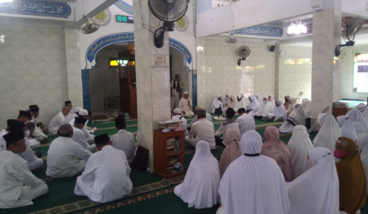 IPHI Kota Bima Gelar Manasik Haji, Pemkot Beri Dana Hibah untuk CJH Menuju Asrama Haji Mataram